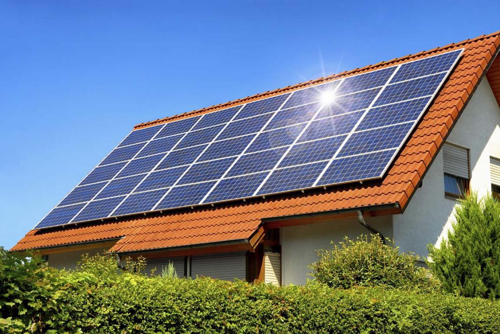 524428 905 1024x684 - کاهش ۲۵ درصدی مصرف برق با نصب پنل‌های خورشیدی